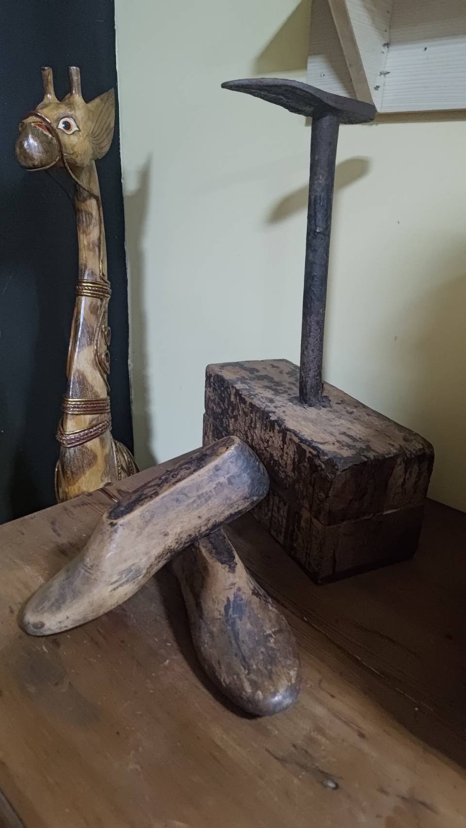 Shoe mould 鐵鞋砧